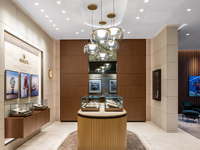 REEDS Landmark Flagship at Fenton Store Location